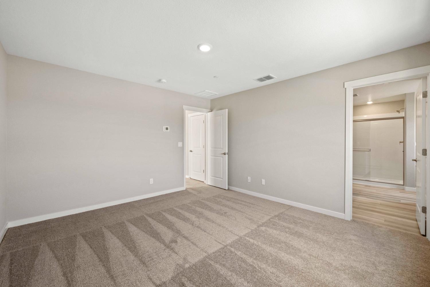 Detail Gallery Image 13 of 19 For 2375 Comstock Ln, Lincoln,  CA 95648 - 3 Beds | 2/1 Baths