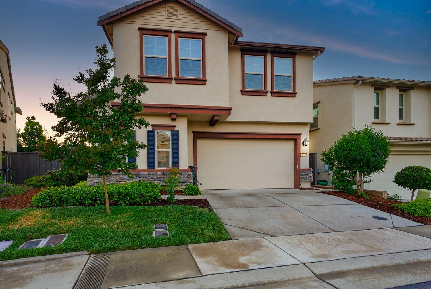 Detail Gallery Image 4 of 58 For 8054 Ryland Dr, El Dorado Hills,  CA 95762 - 4 Beds | 3 Baths