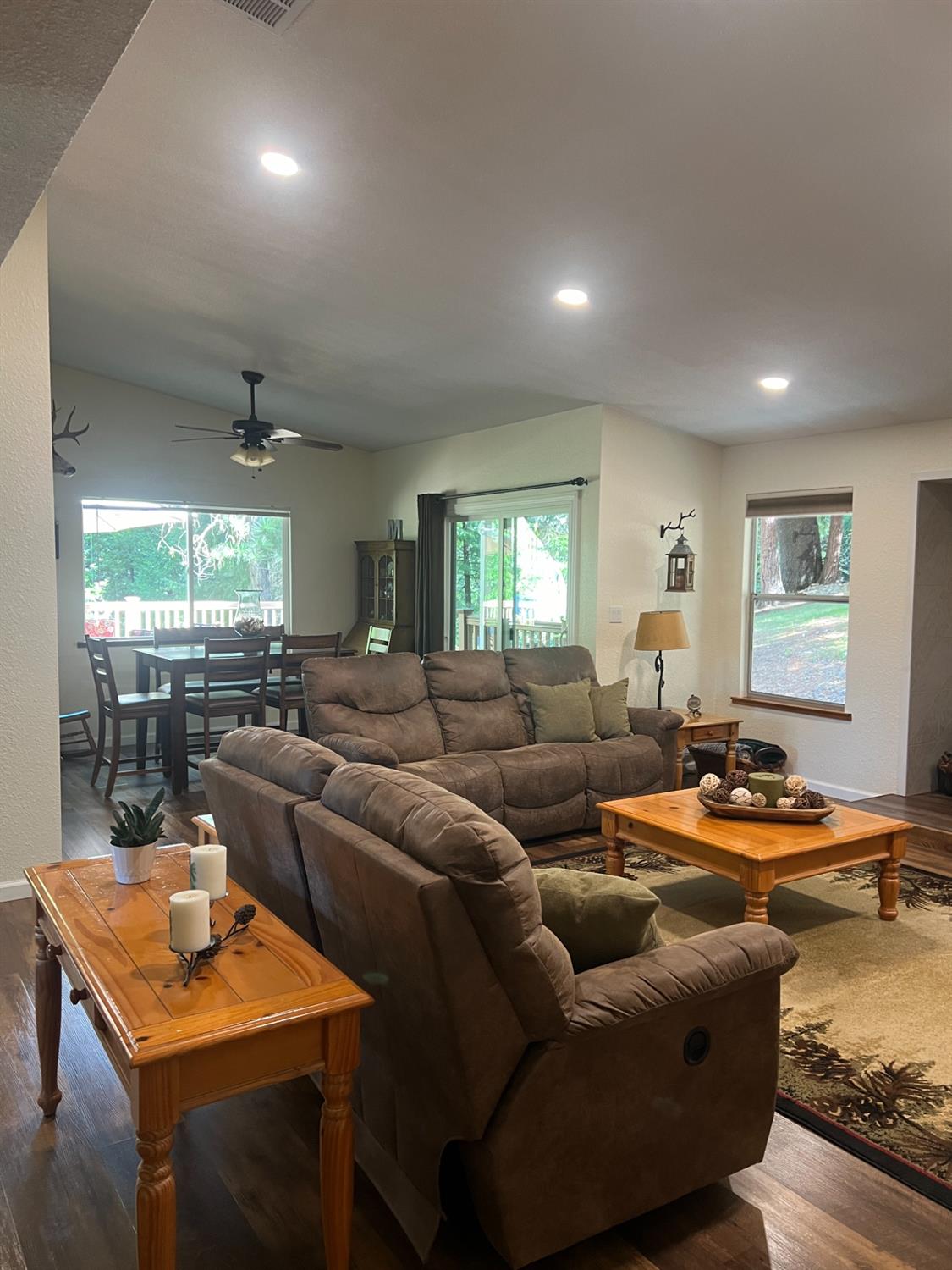 Sierra Springs Drive, Pollock Pines, California image 22