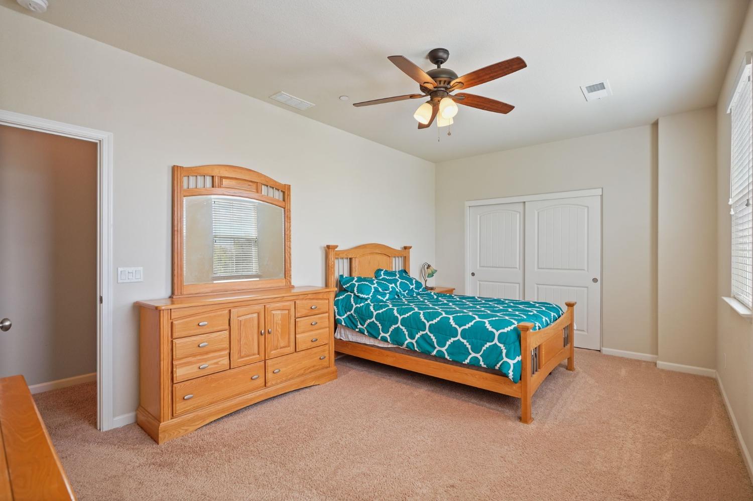 Detail Gallery Image 21 of 38 For 2125 Artistry Dr, Modesto,  CA 95357 - 3 Beds | 2/1 Baths