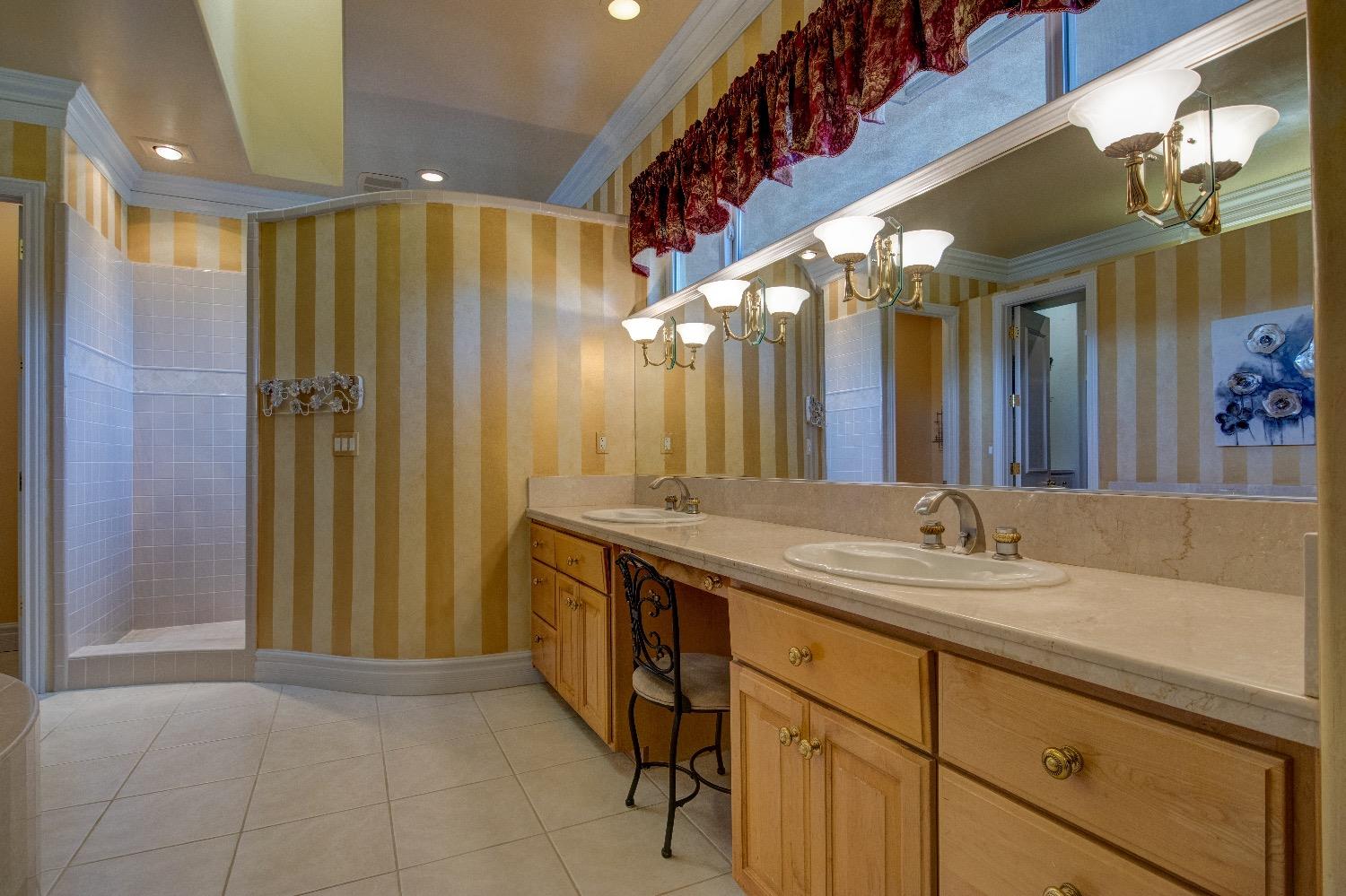 Detail Gallery Image 27 of 98 For 13320 Oakstream Rd, Plymouth,  CA 95669 - 3 Beds | 2/1 Baths