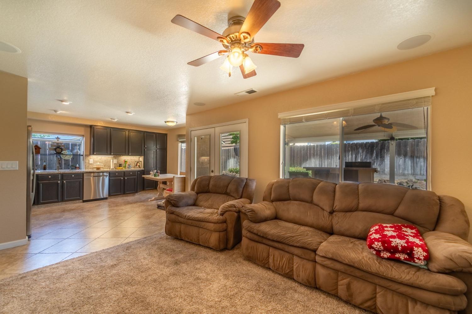 Detail Gallery Image 20 of 32 For 233 Pinto Creek Ct, Oakdale,  CA 95361 - 3 Beds | 2/1 Baths