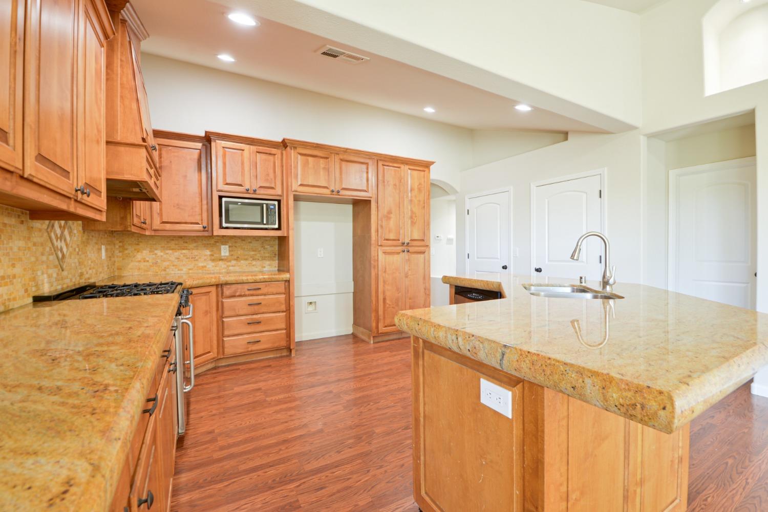 Detail Gallery Image 21 of 50 For 13711 Johnson Rd, Los Banos,  CA 93635 - 4 Beds | 2 Baths