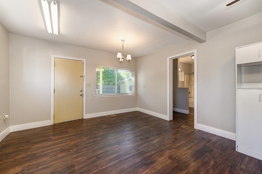 Detail Gallery Image 11 of 28 For 740 Orange St, Yuba City,  CA 95991 - 2 Beds | 2 Baths