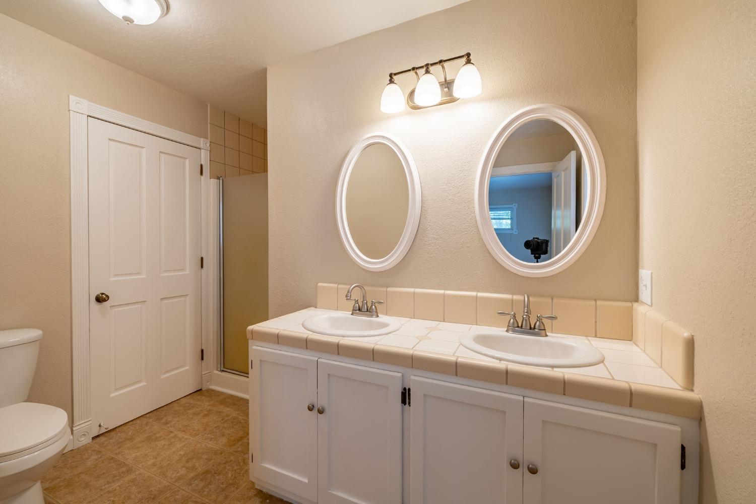 Detail Gallery Image 19 of 54 For 13501 W View Dr, Sutter Creek,  CA 95685 - 3 Beds | 2/1 Baths