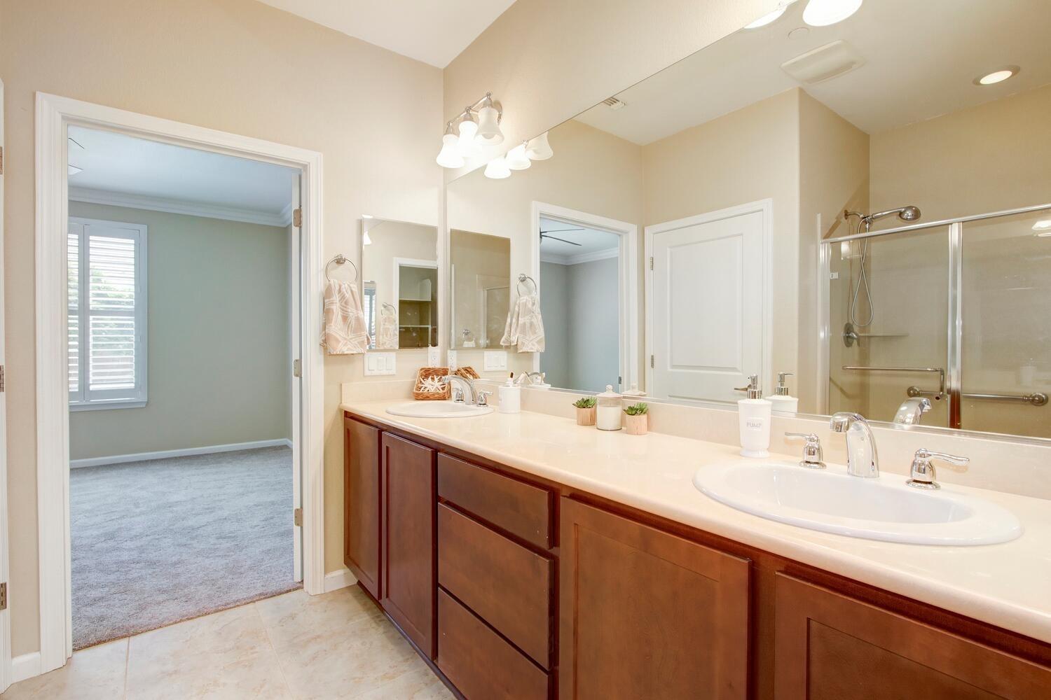 Detail Gallery Image 25 of 51 For 9855 Hatherton Way, Elk Grove,  CA 95757 - 2 Beds | 2 Baths