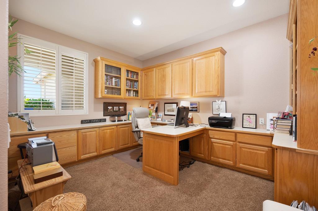 Detail Gallery Image 15 of 34 For 6235 Strawberry Station Loop, Roseville,  CA 95747 - 2 Beds | 2 Baths