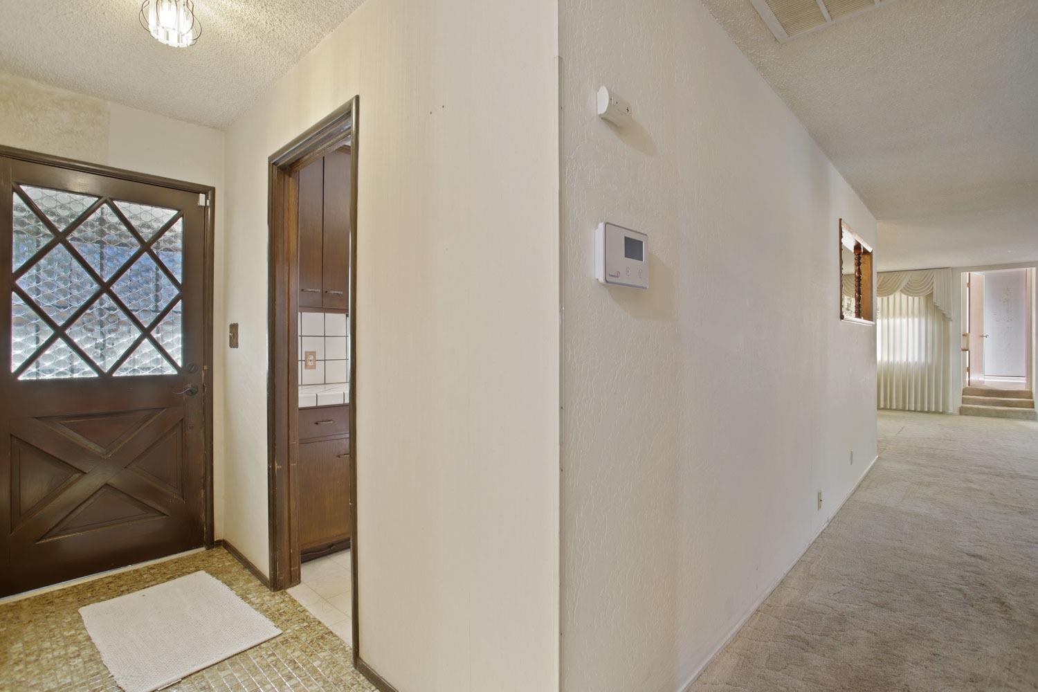 Detail Gallery Image 7 of 28 For 443 E Carlton Way, Tracy,  CA 95376 - 4 Beds | 2 Baths