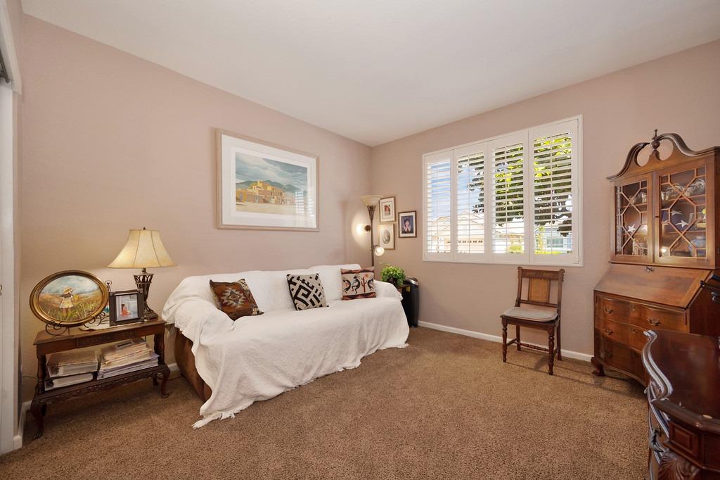 Detail Gallery Image 18 of 34 For 6235 Strawberry Station Loop, Roseville,  CA 95747 - 2 Beds | 2 Baths