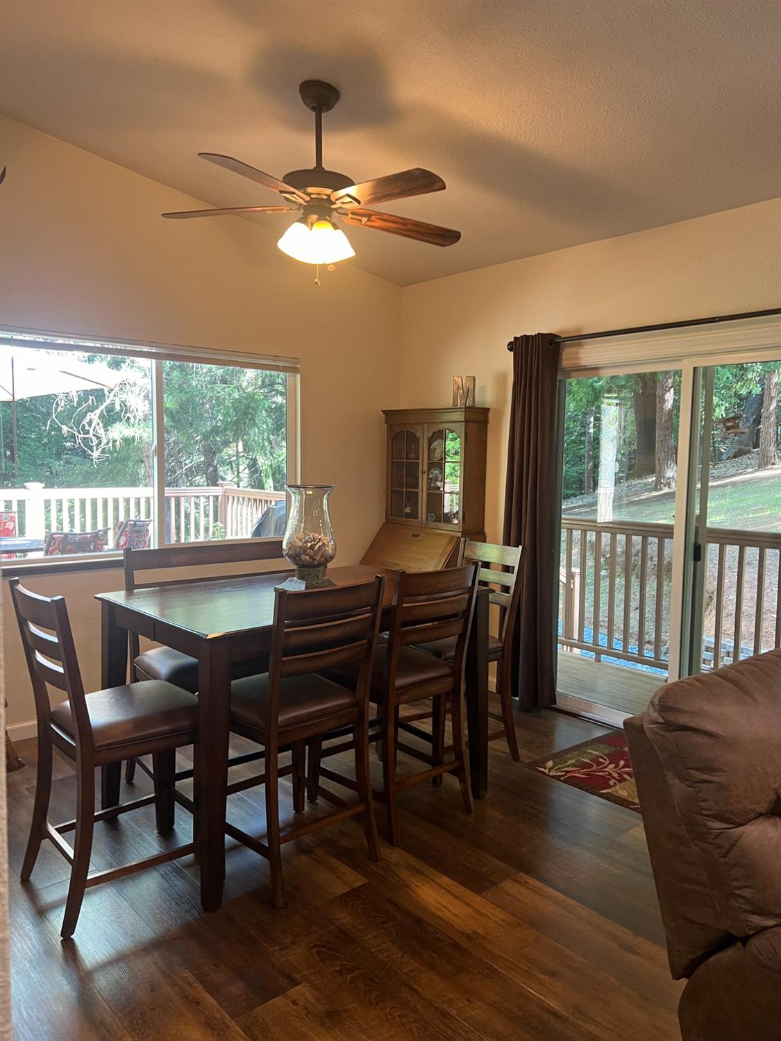 Sierra Springs Drive, Pollock Pines, California image 23