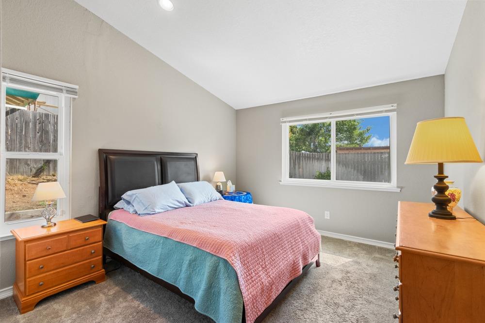 Detail Gallery Image 17 of 33 For 8102 Prairie Hills Ct, Antelope,  CA 95843 - 2 Beds | 1 Baths