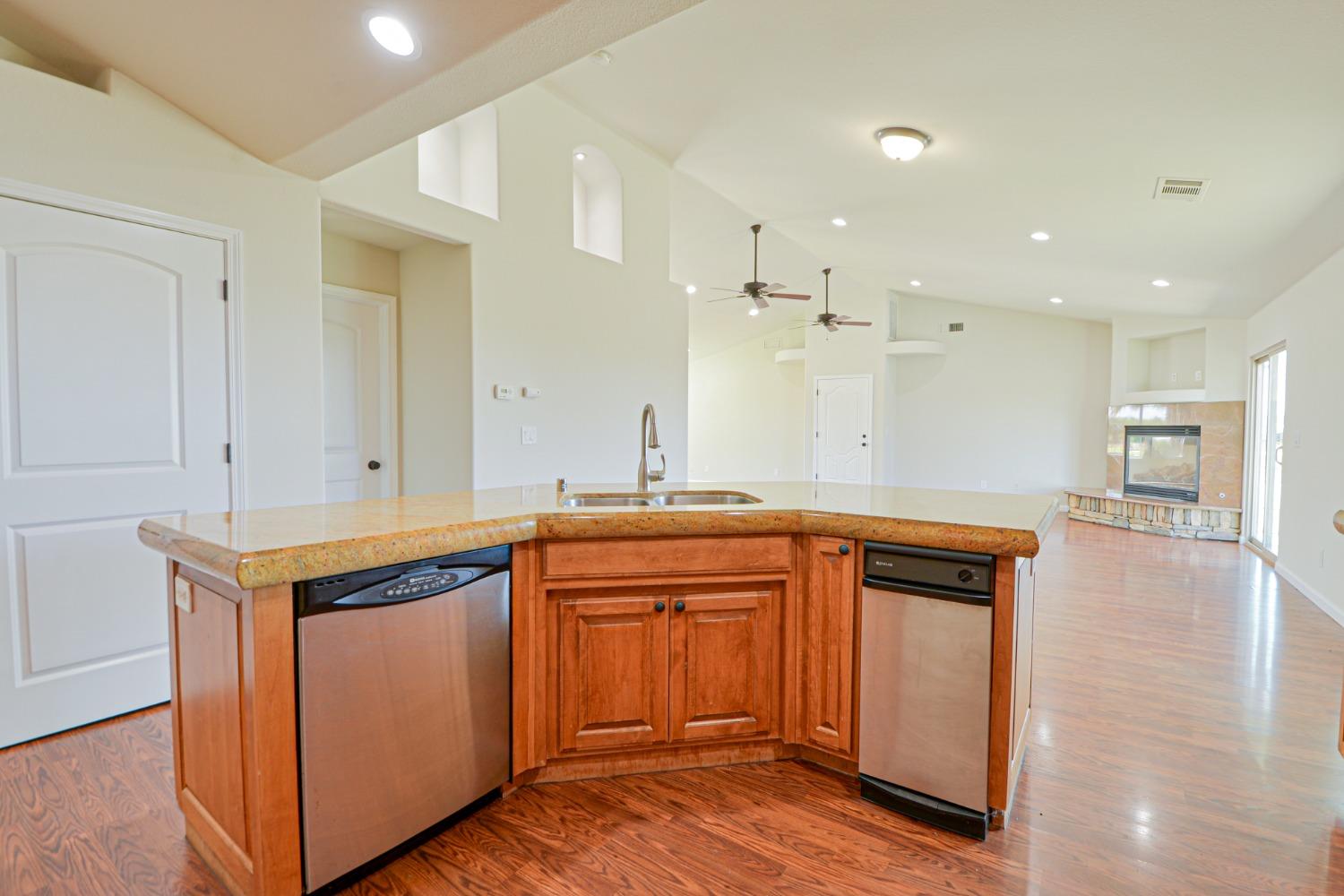 Detail Gallery Image 24 of 50 For 13711 Johnson Rd, Los Banos,  CA 93635 - 4 Beds | 2 Baths