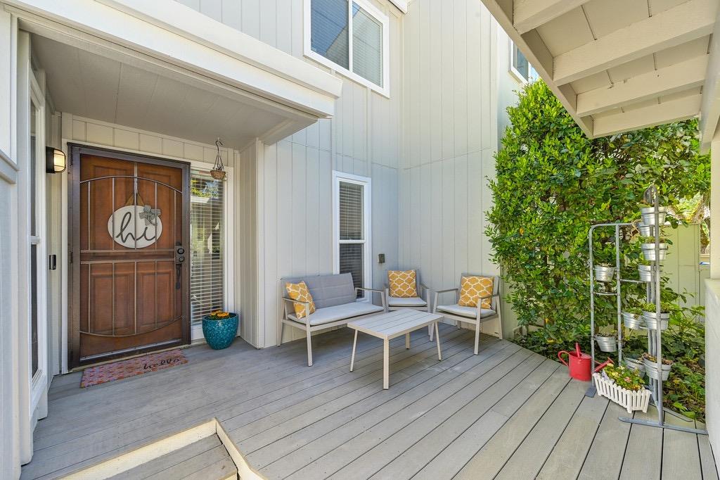 Detail Gallery Image 1 of 39 For 153 Rockwood Dr, Grass Valley,  CA 95945 - 2 Beds | 1/1 Baths
