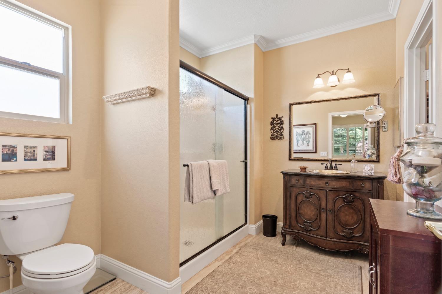 Detail Gallery Image 16 of 32 For 1120 Shadow Glen Ln, Lincoln,  CA 95648 - 2 Beds | 2 Baths