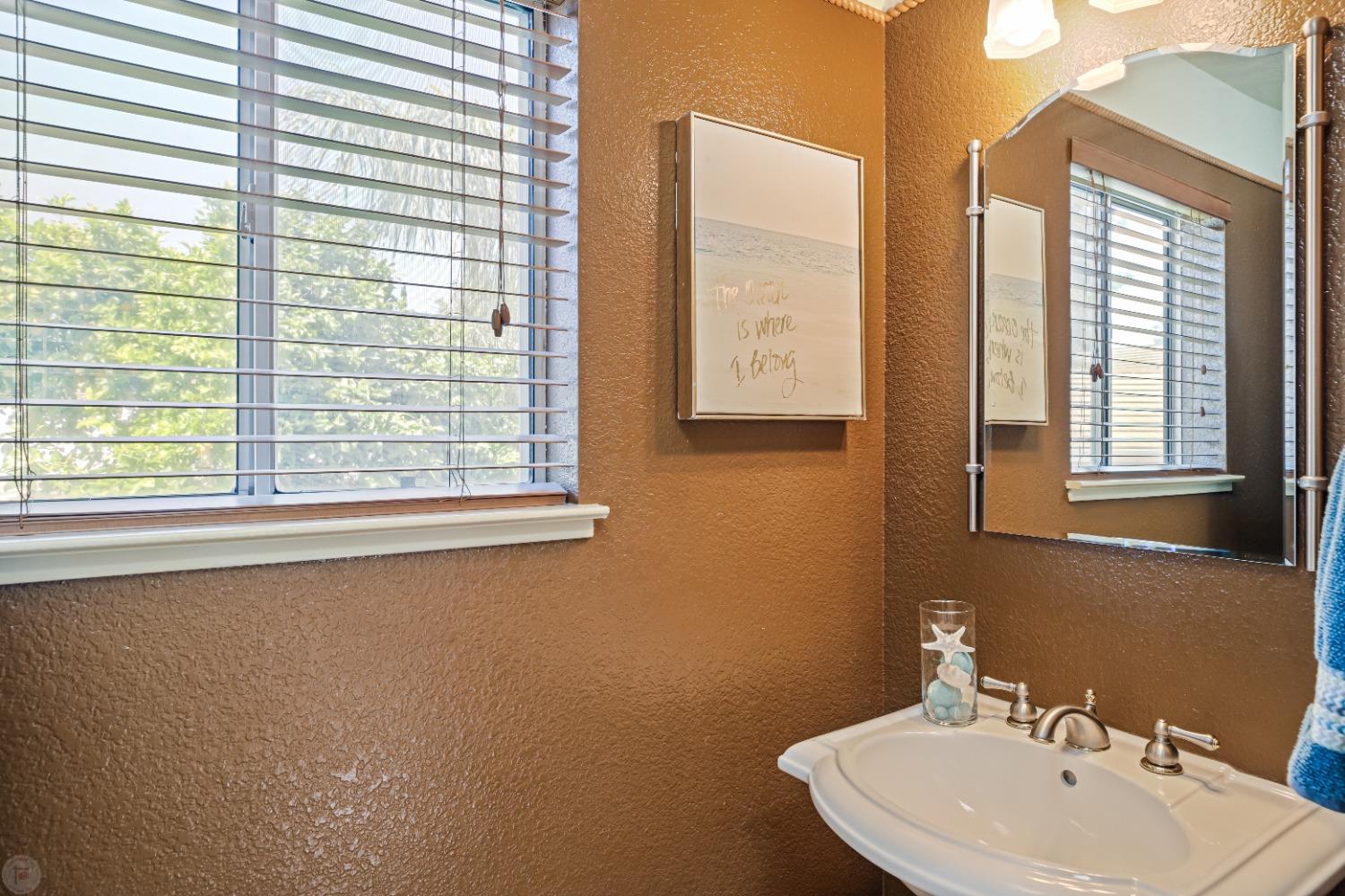 Detail Gallery Image 32 of 52 For 3373 Pumpkin Ct, Tracy,  CA 95377 - 3 Beds | 2/1 Baths