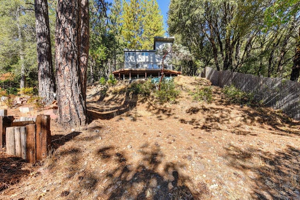 Detail Gallery Image 4 of 38 For 16228 Gold Bug Rd, Nevada City,  CA 95959 - 2 Beds | 2 Baths