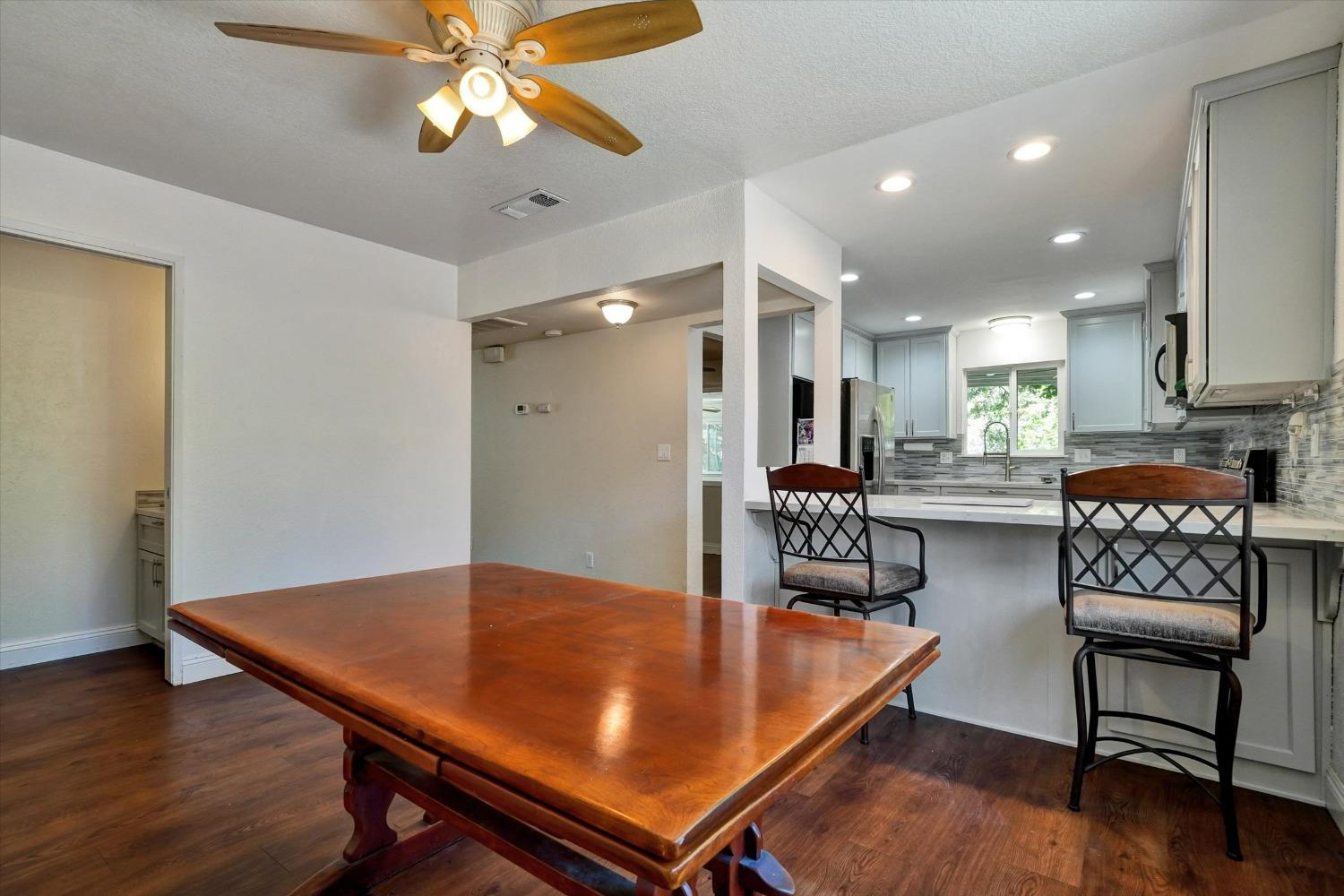 Detail Gallery Image 16 of 34 For 8269 Central Ave, Orangevale,  CA 95662 - 3 Beds | 2/1 Baths