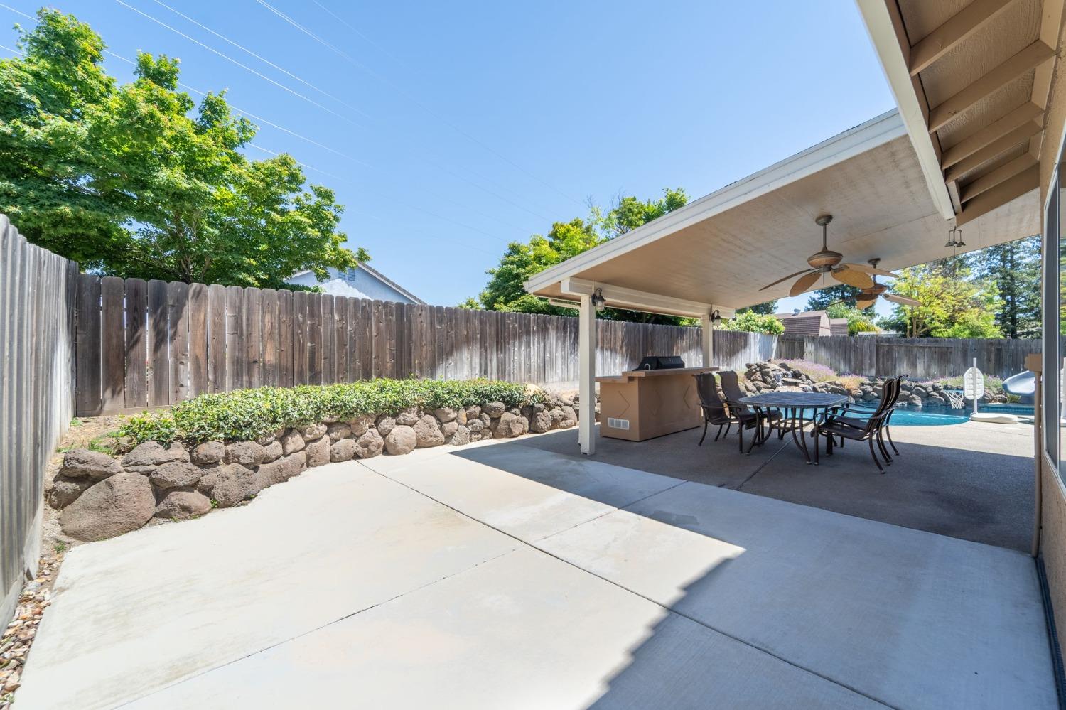 Detail Gallery Image 31 of 32 For 233 Pinto Creek Ct, Oakdale,  CA 95361 - 3 Beds | 2/1 Baths
