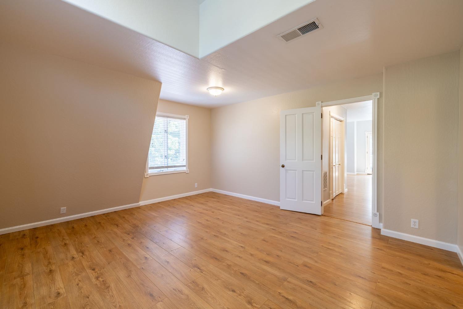 Detail Gallery Image 30 of 54 For 13501 W View Dr, Sutter Creek,  CA 95685 - 3 Beds | 2/1 Baths