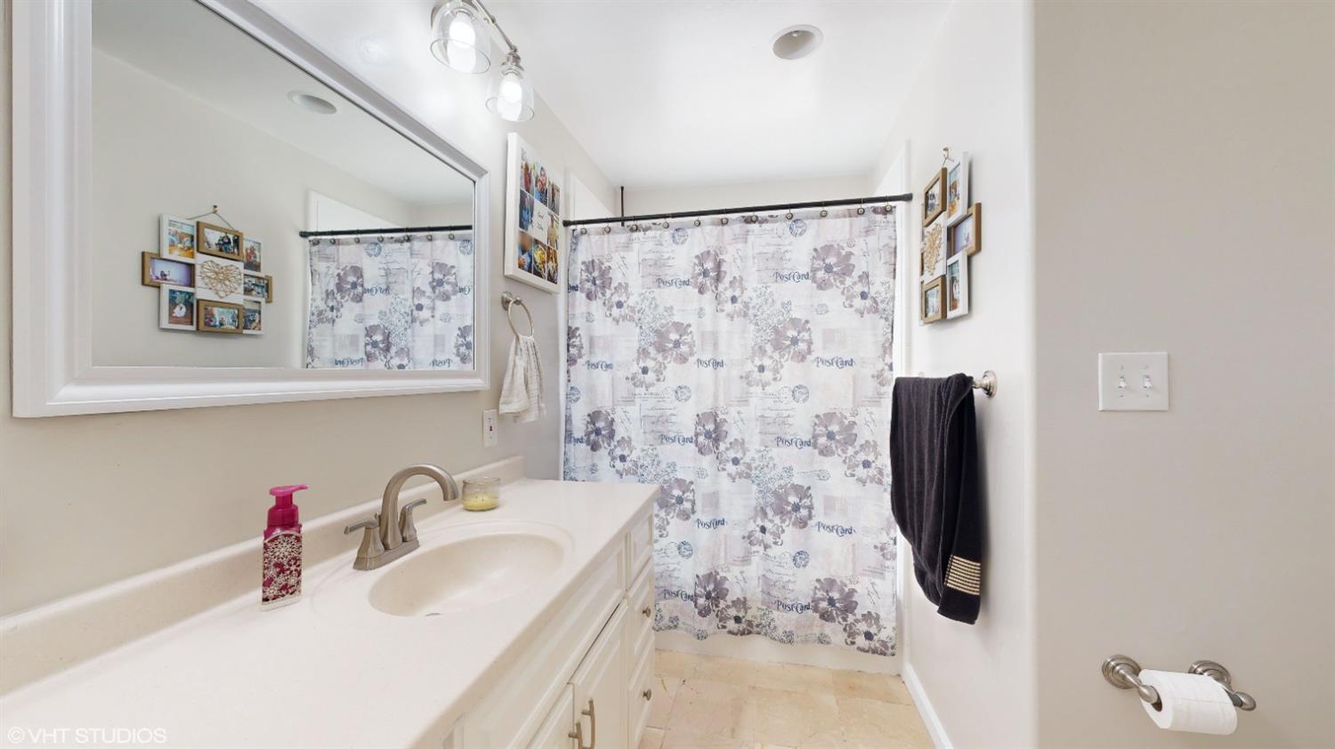 Detail Gallery Image 21 of 29 For 7500 Eastgate Ave, Citrus Heights,  CA 95610 - 4 Beds | 2 Baths