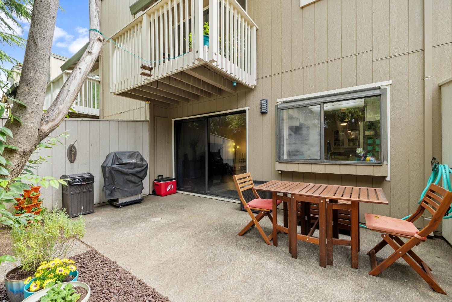 Detail Gallery Image 16 of 16 For 7832 Hampton Ln, Citrus Heights,  CA 95610 - 3 Beds | 2 Baths