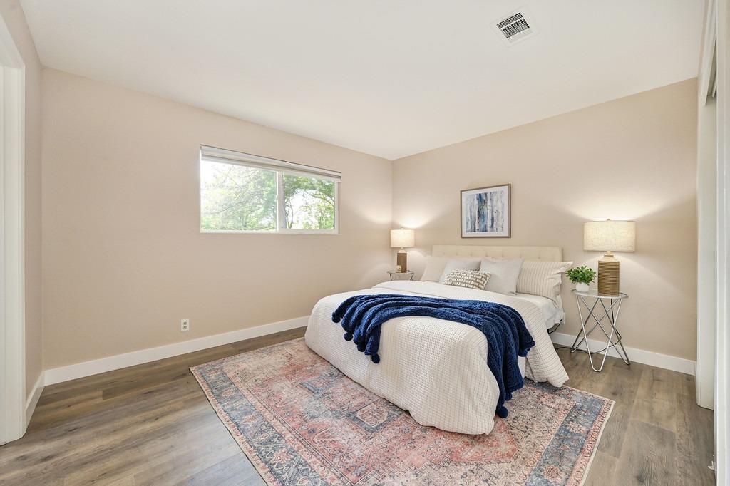 Detail Gallery Image 18 of 48 For 1422 Monarch Ln, Davis,  CA 95618 - 3 Beds | 2 Baths
