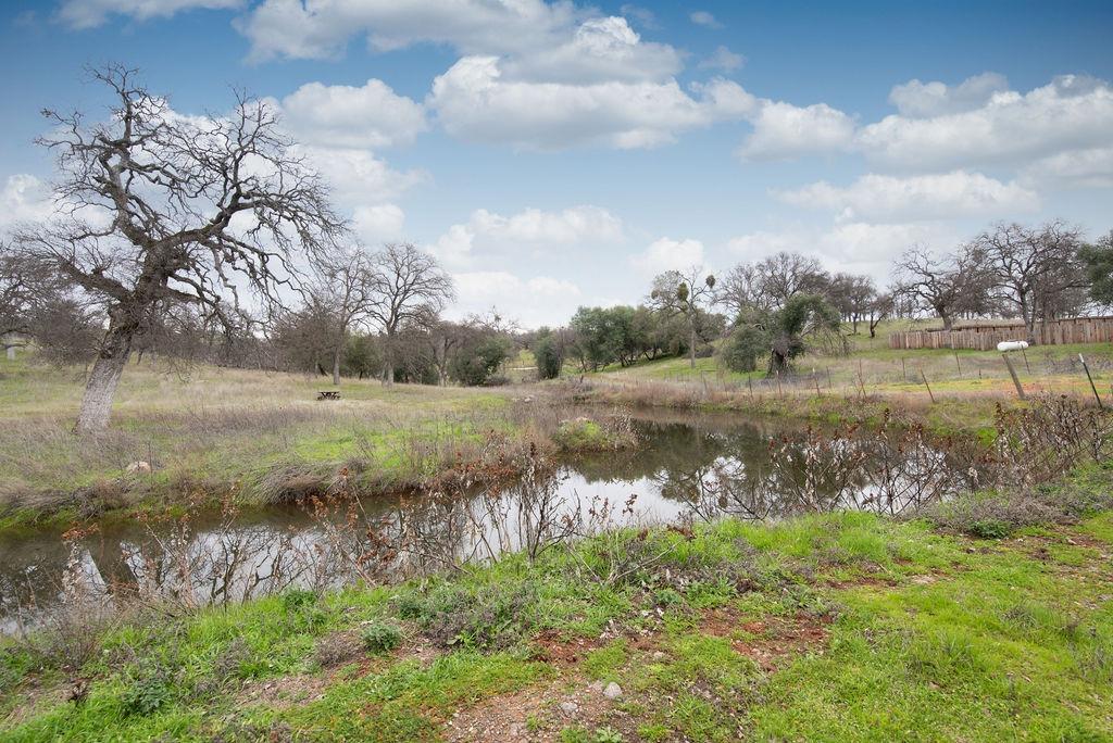 Detail Gallery Image 12 of 54 For 3624 Granite Springs Rd, Coulterville,  CA 95311 - 4 Beds | 2 Baths