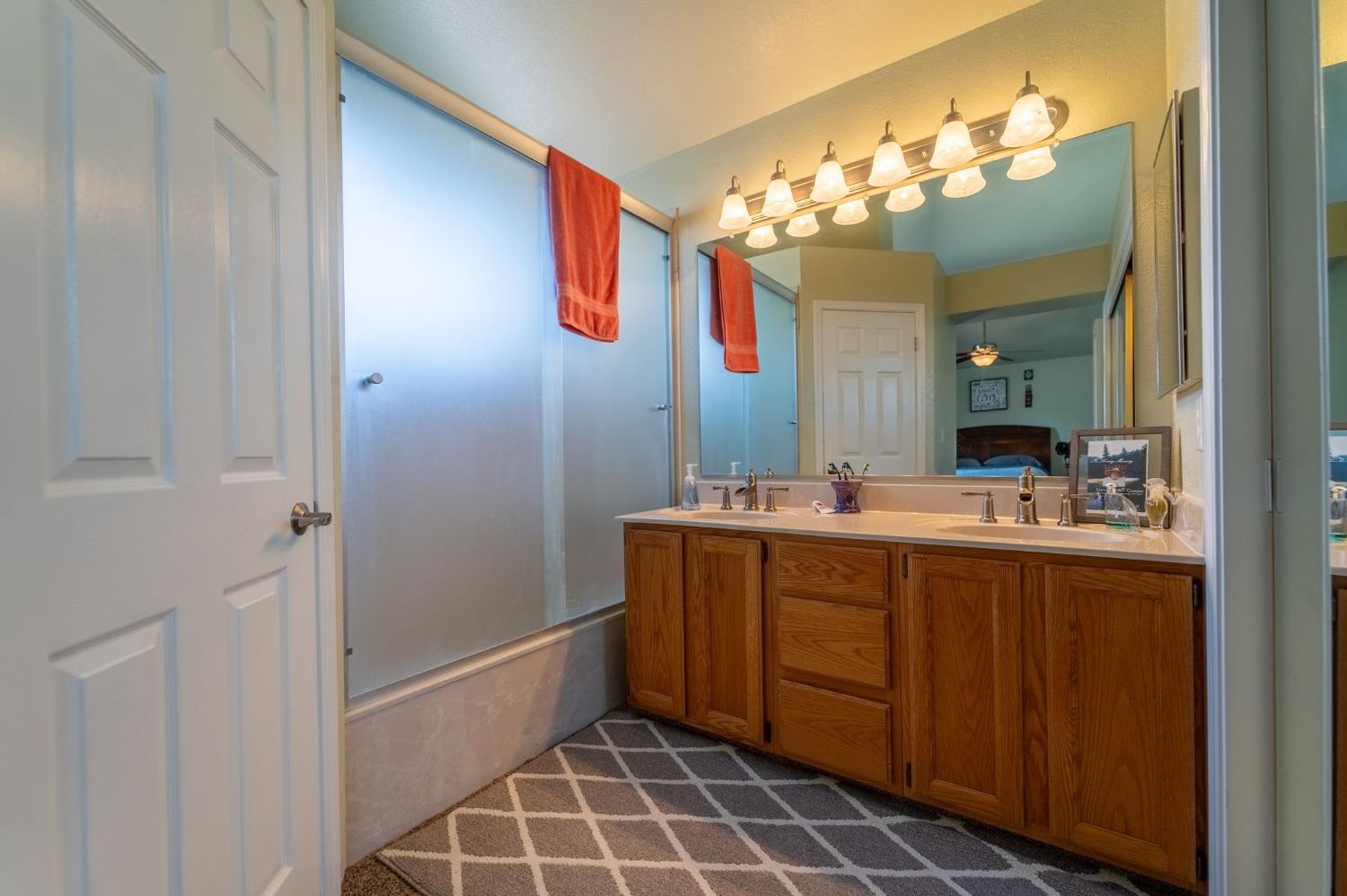 Detail Gallery Image 28 of 32 For 233 Pinto Creek Ct, Oakdale,  CA 95361 - 3 Beds | 2/1 Baths