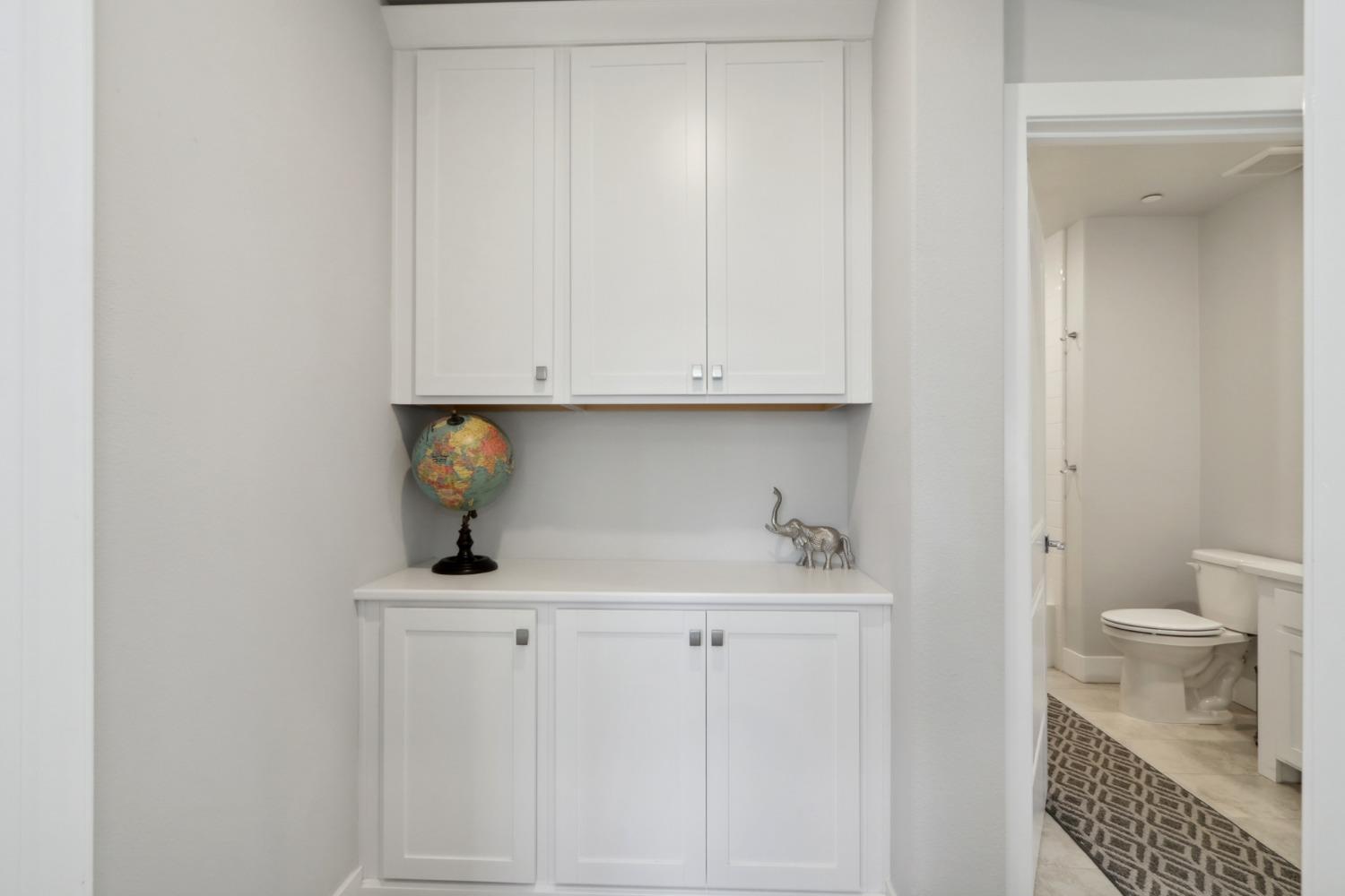 Detail Gallery Image 20 of 46 For 1661 Spring St #222,  Davis,  CA 95616 - 2 Beds | 2/1 Baths