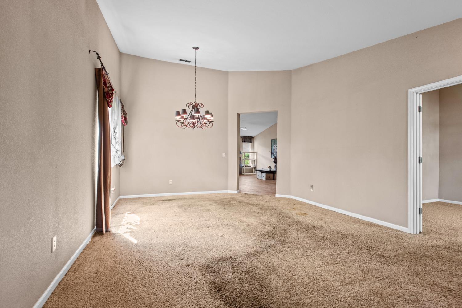 Detail Gallery Image 7 of 24 For 164 Anderson Way, Wheatland,  CA 95692 - 4 Beds | 2 Baths