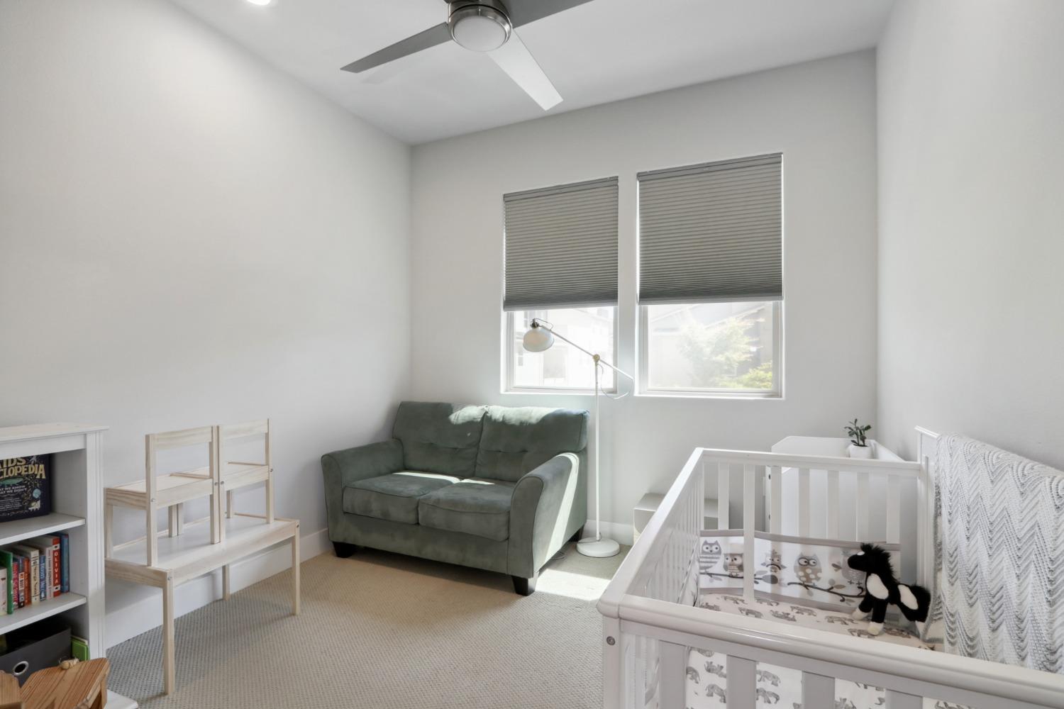 Detail Gallery Image 22 of 46 For 1661 Spring St #222,  Davis,  CA 95616 - 2 Beds | 2/1 Baths