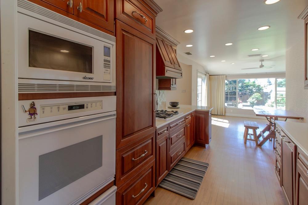 Detail Gallery Image 11 of 29 For 5118 Boyd Dr, Carmichael,  CA 95608 - 3 Beds | 1/1 Baths
