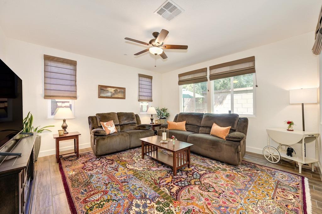 Detail Gallery Image 29 of 84 For 3941 Arco Del Paso Ln, Sacramento,  CA 95834 - 2 Beds | 2 Baths