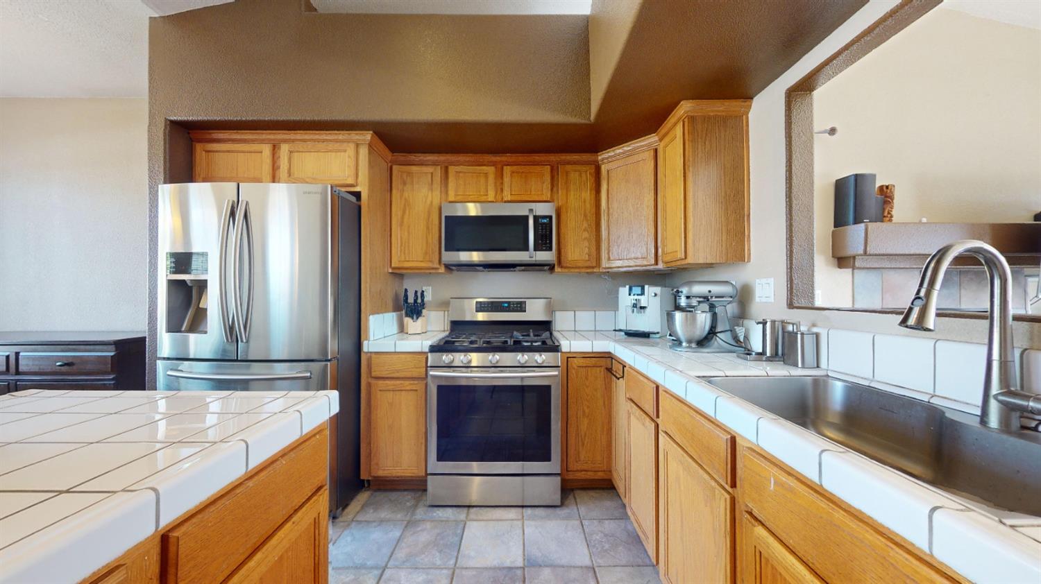 Detail Gallery Image 20 of 45 For 9233 Snow Creek Cir, Stockton,  CA 95212 - 3 Beds | 2 Baths