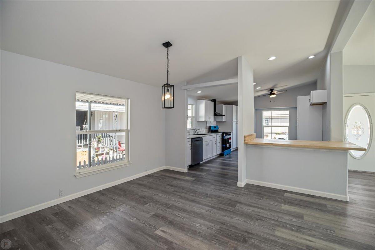 Detail Gallery Image 14 of 59 For 1459 Standiford Ave 20, Modesto,  CA 95350 - 3 Beds | 2 Baths