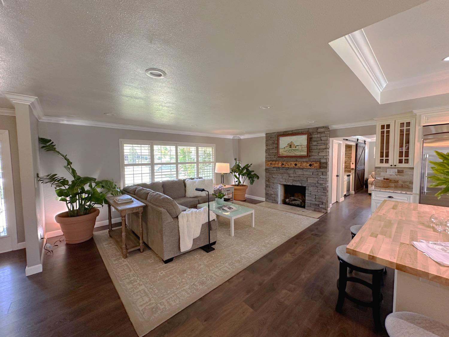 Detail Gallery Image 21 of 86 For 336 Shady Acres Dr, Lodi,  CA 95242 - 3 Beds | 2/1 Baths
