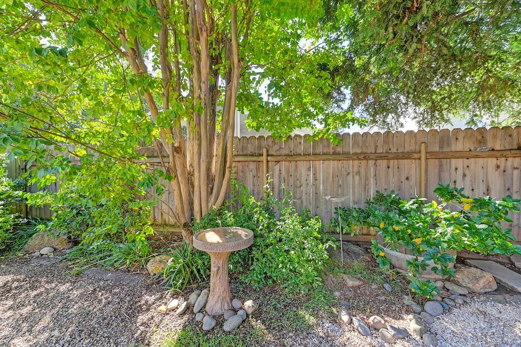 Detail Gallery Image 35 of 41 For 2070 Mann Dr, Yuba City,  CA 95993 - 3 Beds | 2 Baths
