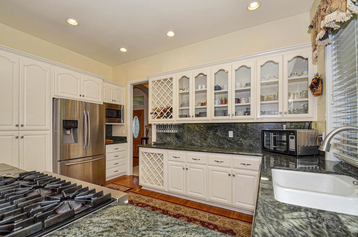 Detail Gallery Image 18 of 63 For 310 California Drive, Sutter Creek,  CA 95685 - 3 Beds | 2/1 Baths
