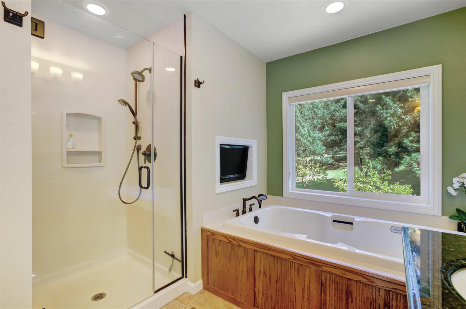 Detail Gallery Image 35 of 99 For 14799 Applewood Ln, Nevada City,  CA 95959 - 3 Beds | 3/1 Baths