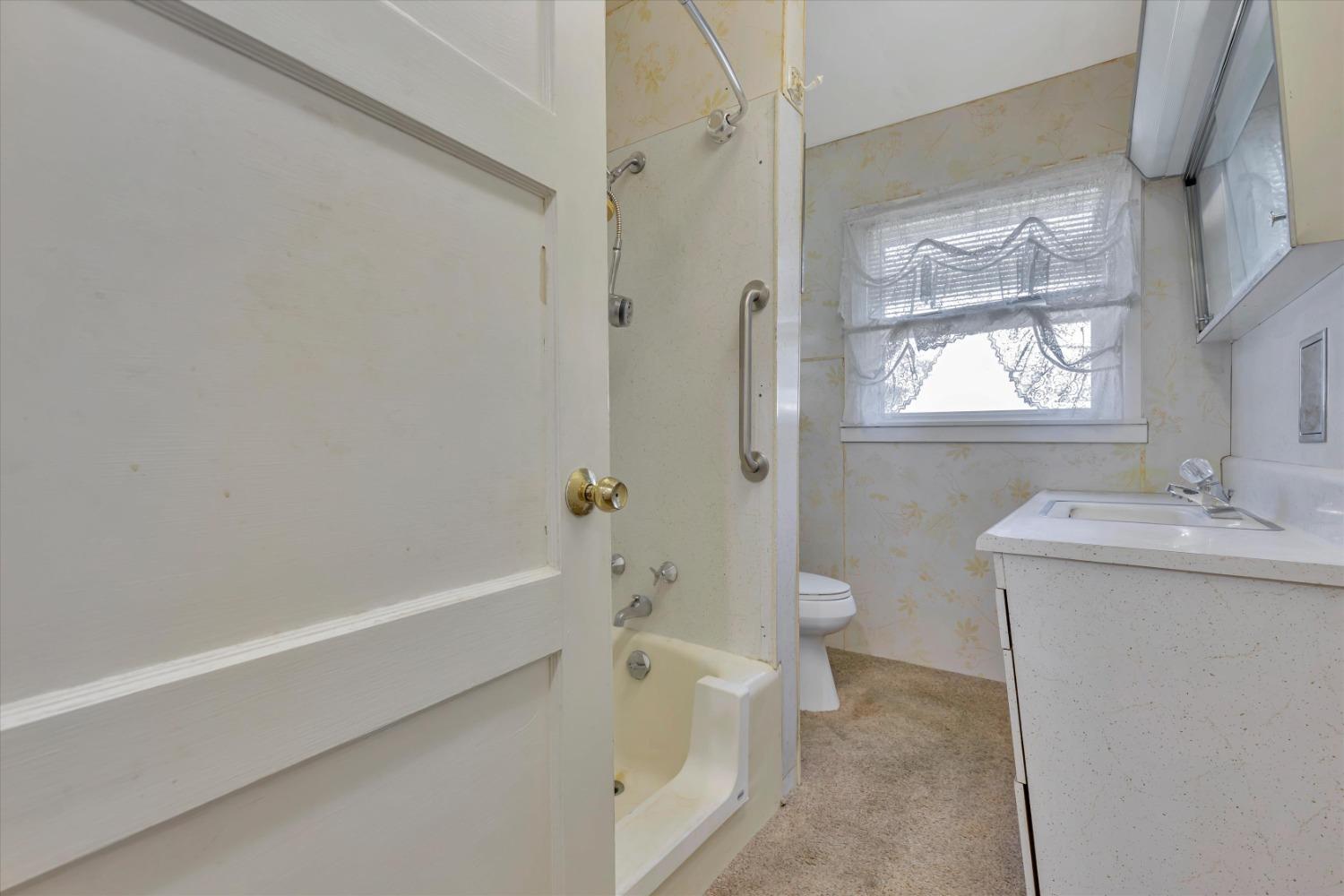 Detail Gallery Image 11 of 33 For 21 4th Ave, Isleton,  CA 95641 - 3 Beds | 1 Baths