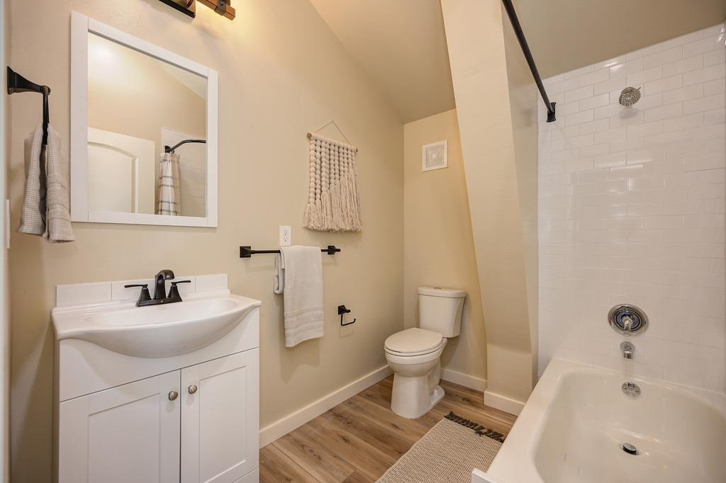 Detail Gallery Image 27 of 33 For 14725 Emigrant Trl, River Pines,  CA 95675 - 3 Beds | 2/1 Baths