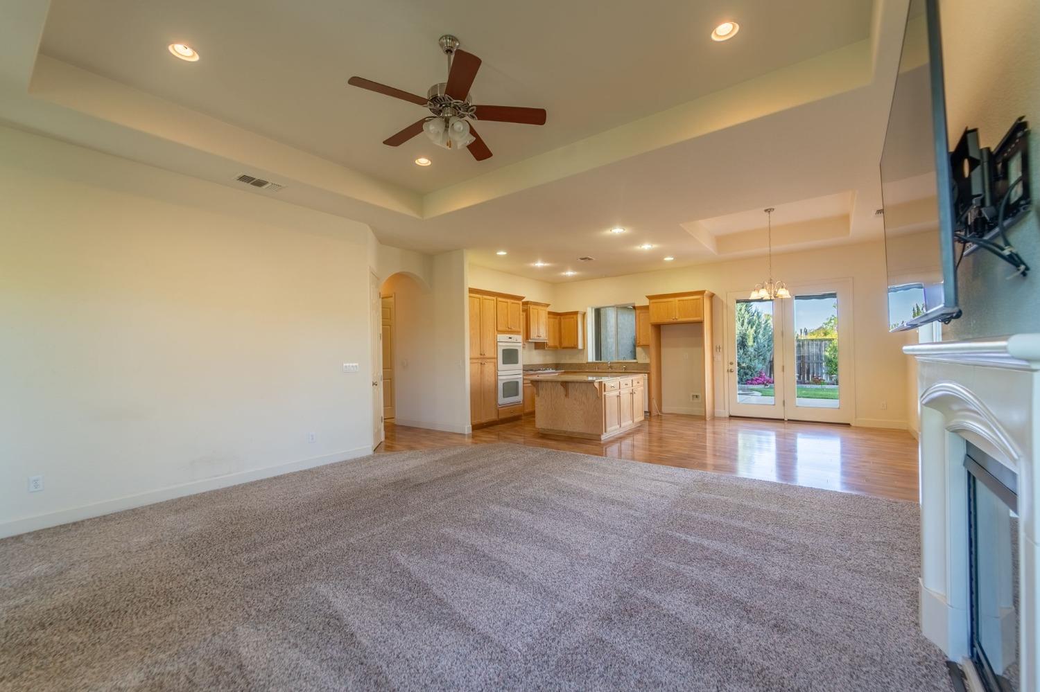 Detail Gallery Image 10 of 38 For 267 Greenstone Way, Ripon,  CA 95366 - 4 Beds | 2 Baths