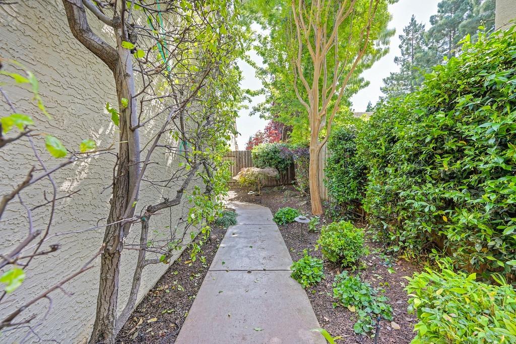 Detail Gallery Image 59 of 59 For 2460 Watercourse Way, Sacramento,  CA 95833 - 3 Beds | 2/1 Baths