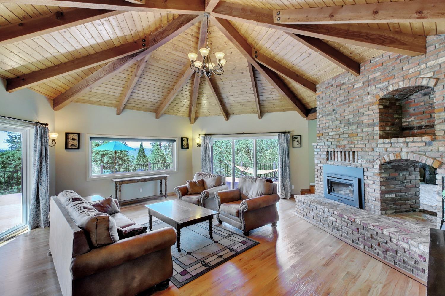 Detail Gallery Image 12 of 99 For 14799 Applewood Ln, Nevada City,  CA 95959 - 3 Beds | 3/1 Baths
