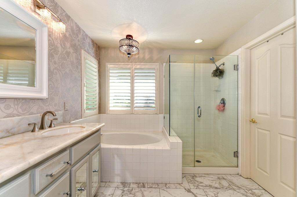 Detail Gallery Image 40 of 59 For 2460 Watercourse Way, Sacramento,  CA 95833 - 3 Beds | 2/1 Baths
