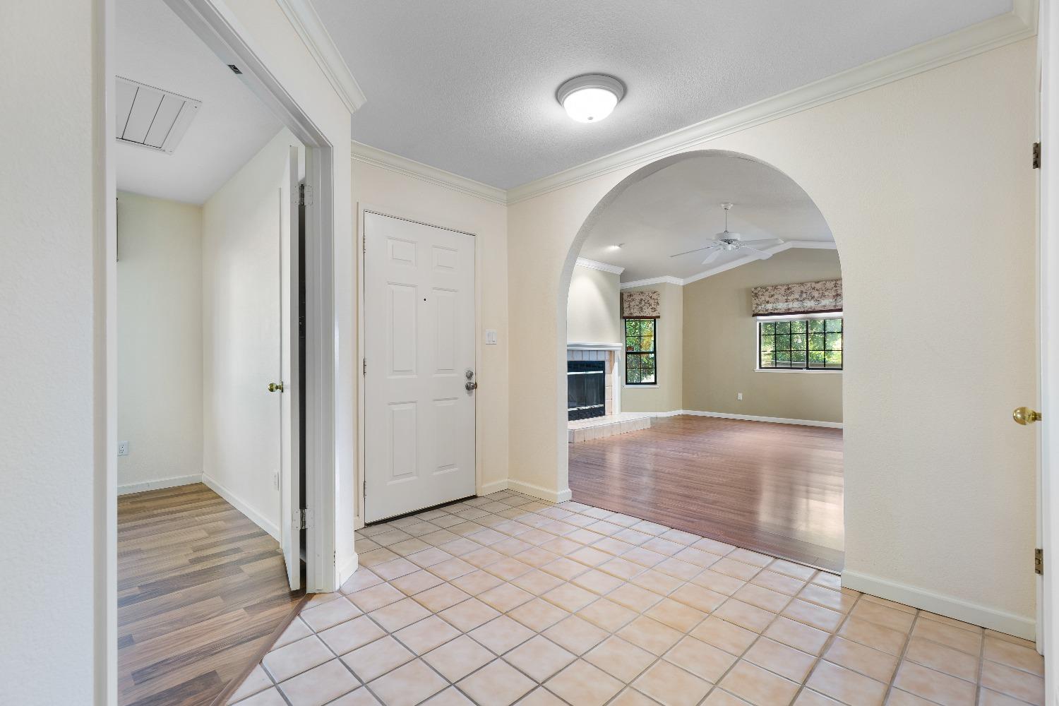 Detail Gallery Image 18 of 46 For 7405 Black Tree Ln, Citrus Heights,  CA 95610 - 3 Beds | 2 Baths