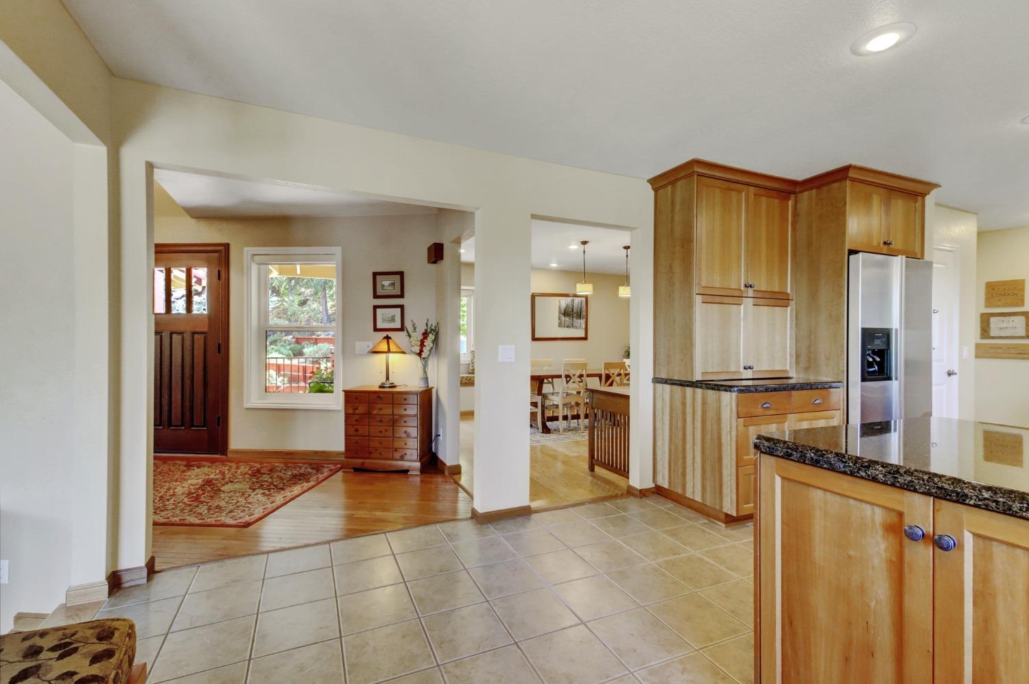Detail Gallery Image 5 of 99 For 14799 Applewood Ln, Nevada City,  CA 95959 - 3 Beds | 3/1 Baths