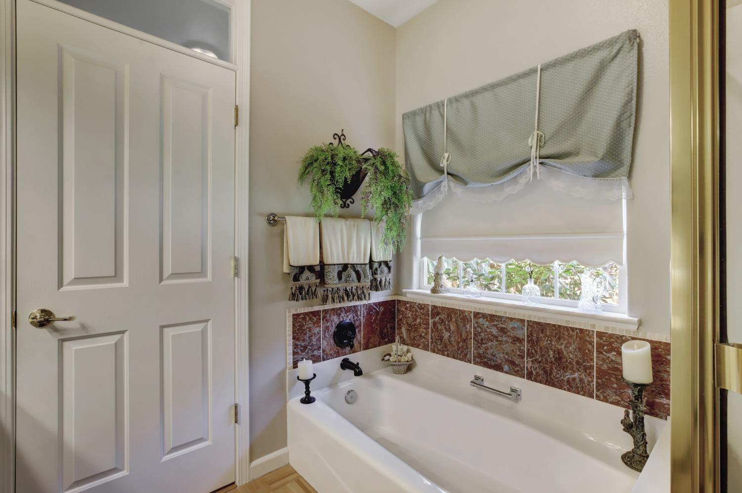 Detail Gallery Image 35 of 88 For 127 Peabody Ct, Grass Valley,  CA 95945 - 2 Beds | 2 Baths