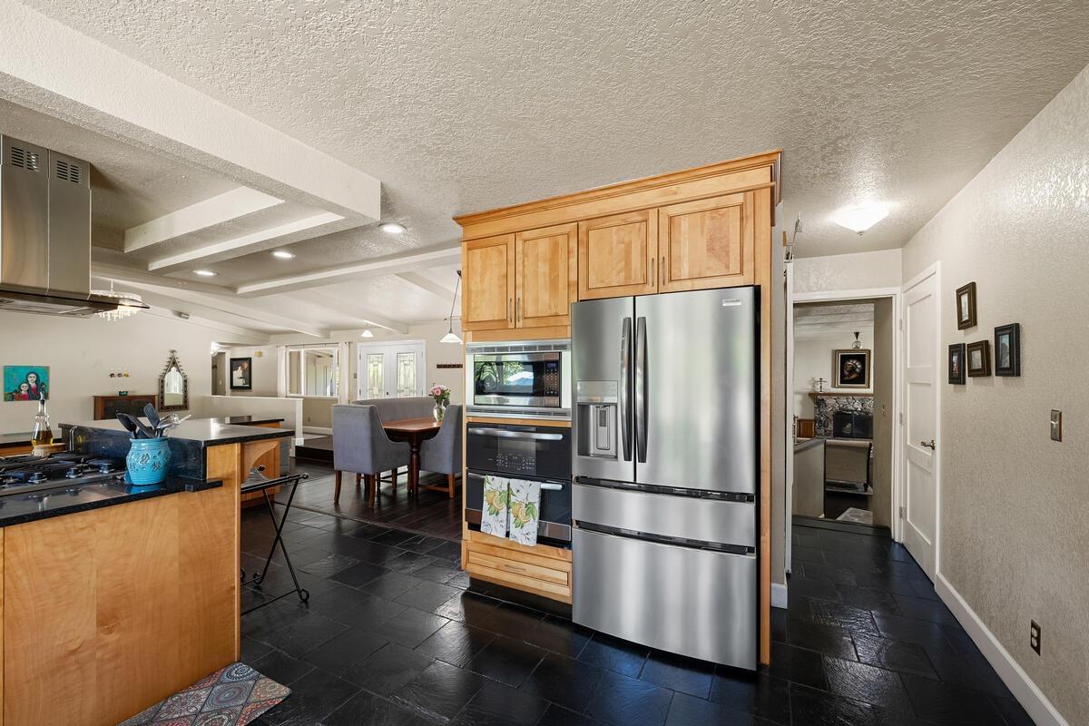 Detail Gallery Image 17 of 50 For 6652 Vireo Way, Granite Bay,  CA 95746 - 4 Beds | 2/1 Baths