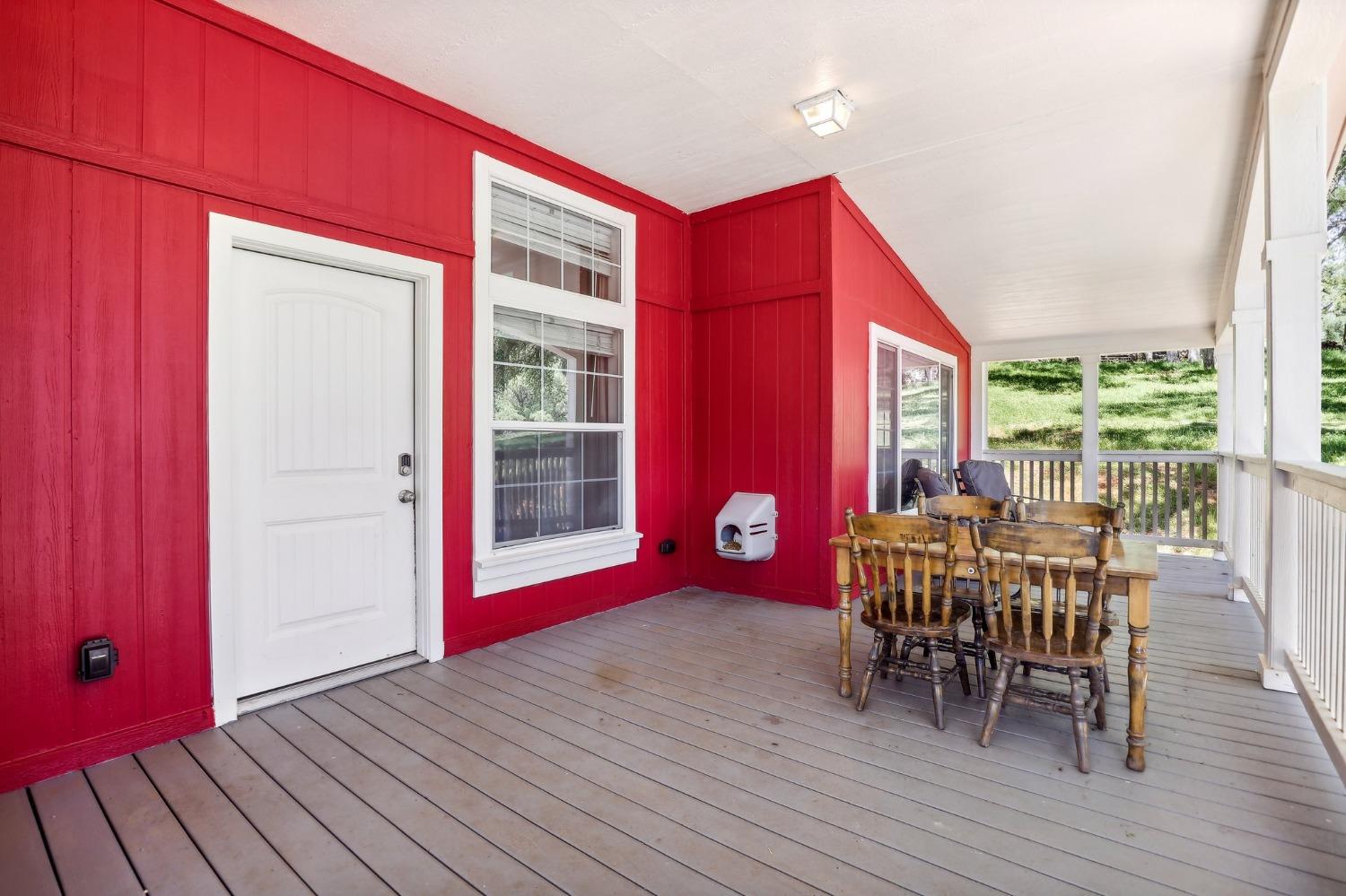 Detail Gallery Image 7 of 60 For 6541 Kelsey Rd, Placerville,  CA 95667 - 3 Beds | 2 Baths